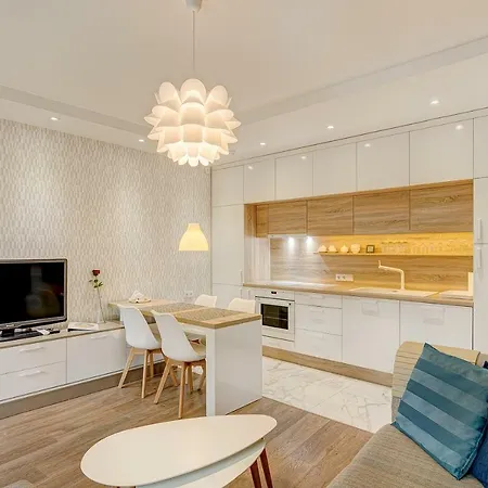Happy Innside, Free Parking, Self Check-in 7x24h, Ac Apartment *