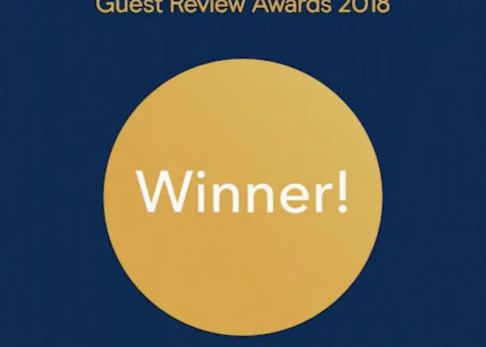 Happy Innside, Free Parking, Self Check-in 7x24h, Ac *