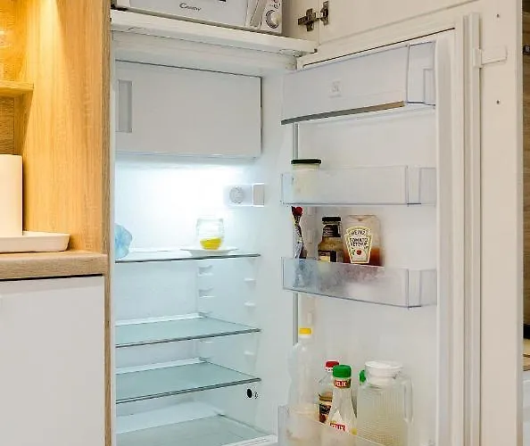 Happy Innside, Free Parking, Self Check-in 7x24h, Ac *